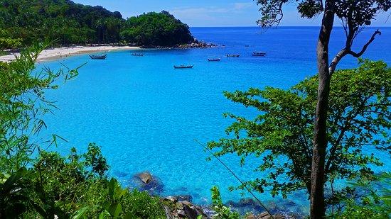 Pantai Freedom